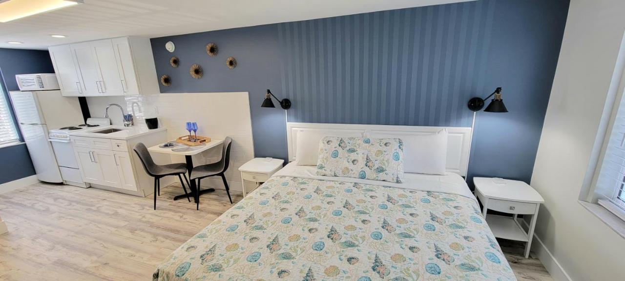Satellite Motel เซนต์พีทบีช ภายนอก รูปภาพ