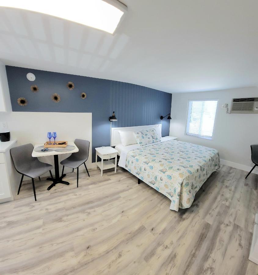 Satellite Motel เซนต์พีทบีช ภายนอก รูปภาพ
