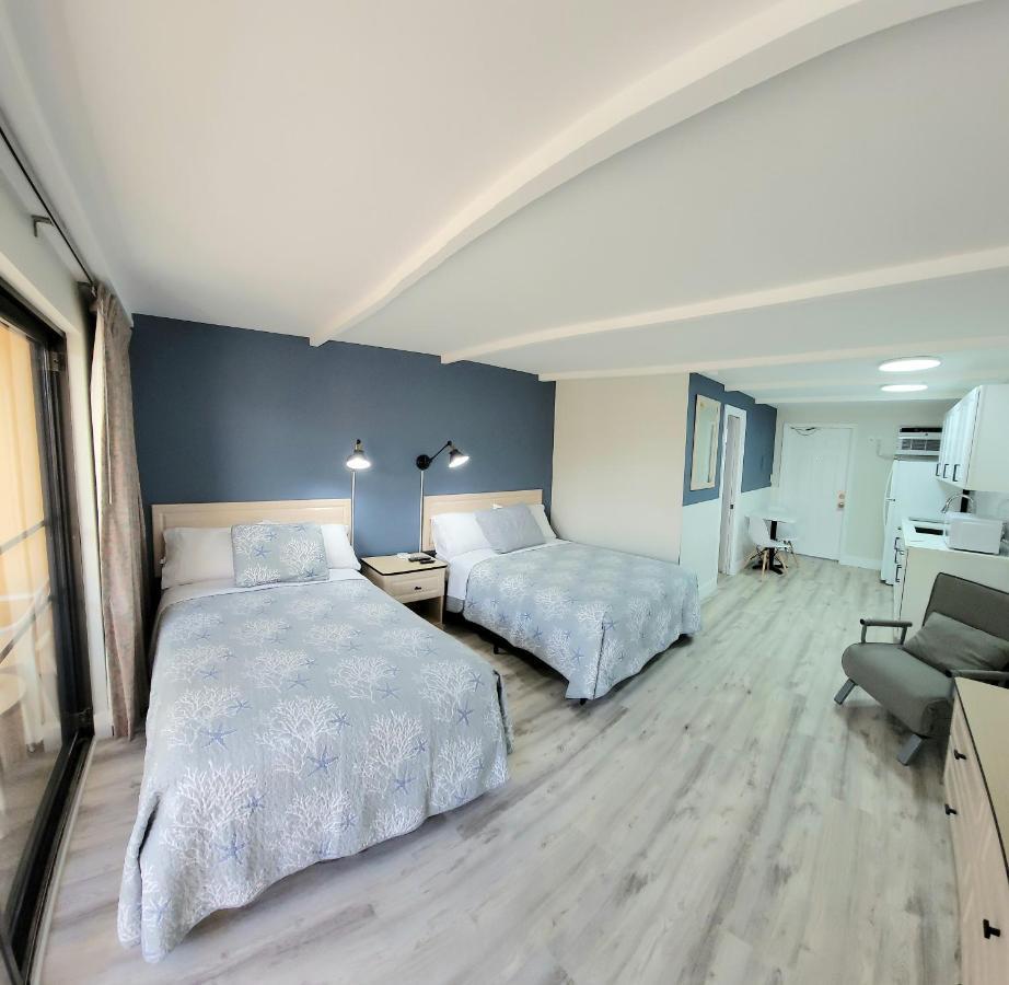 Satellite Motel เซนต์พีทบีช ภายนอก รูปภาพ