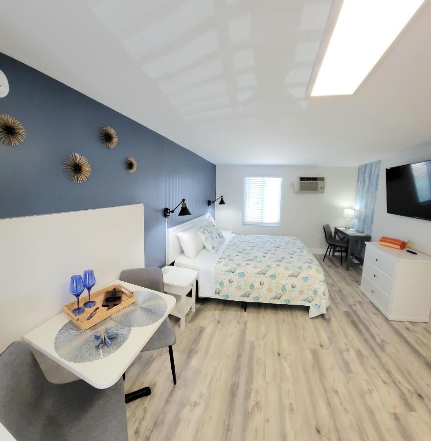 Satellite Motel เซนต์พีทบีช ภายนอก รูปภาพ