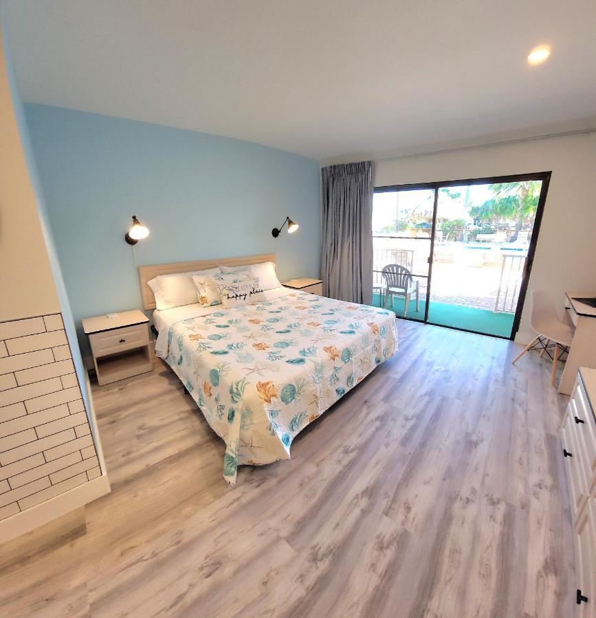 Satellite Motel เซนต์พีทบีช ภายนอก รูปภาพ