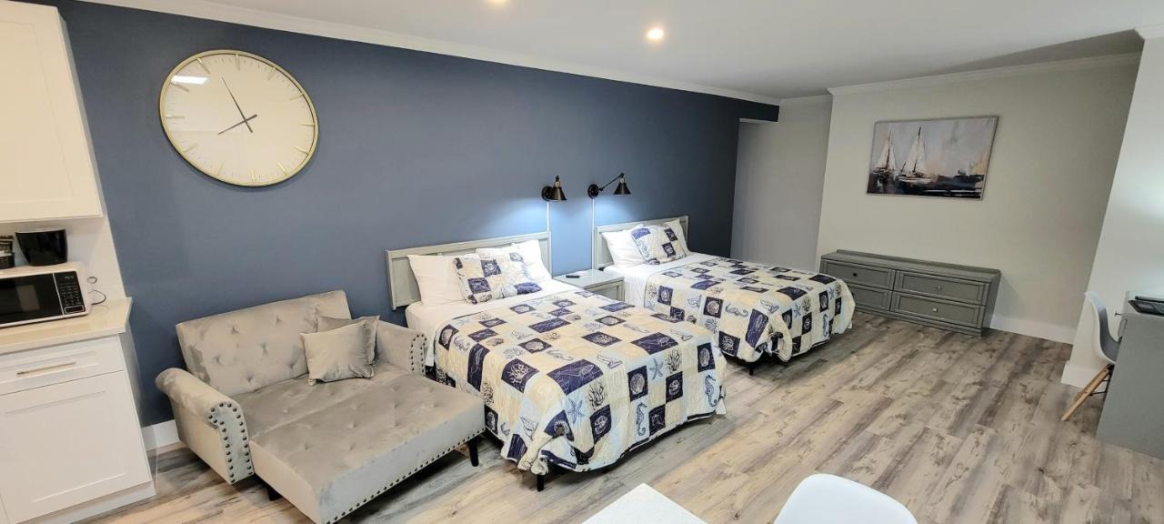 Satellite Motel เซนต์พีทบีช ภายนอก รูปภาพ